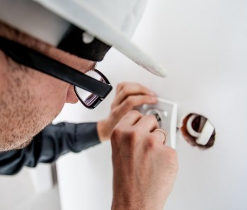 electrician Modbury